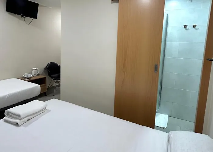 兰布拉大道旅馆 招待所